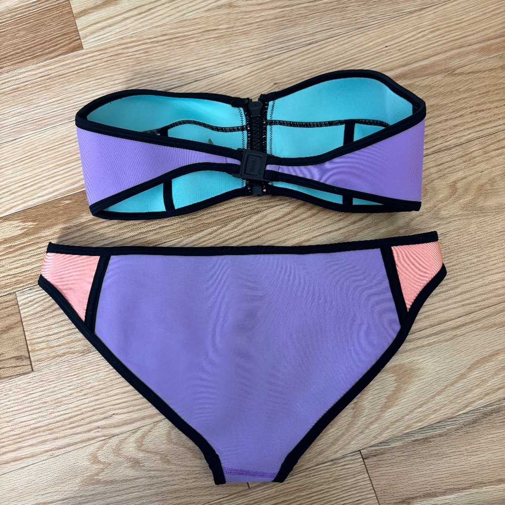 Triangle Bathing Suit Set - Picture 2 of 2